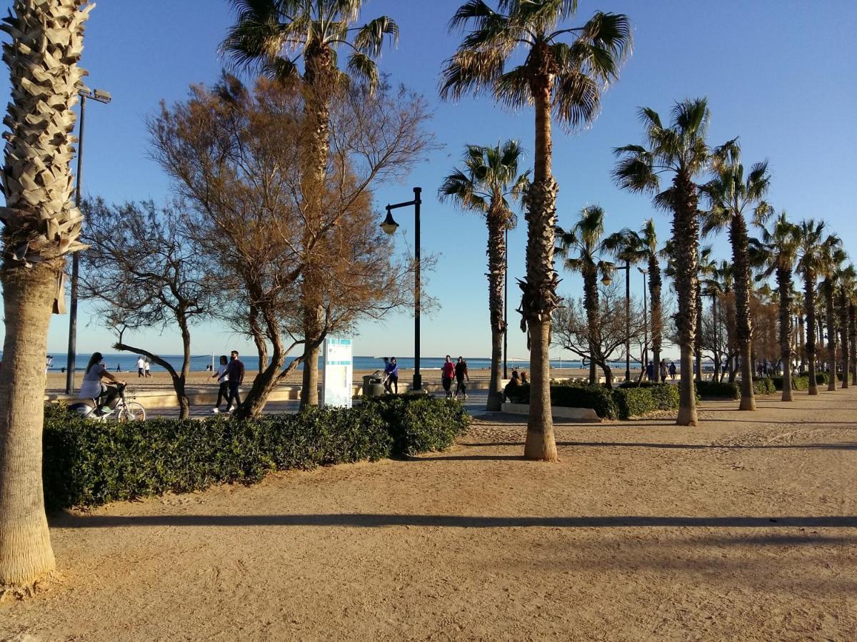 Exclusive 3 Bedroom Beach Appartamento Valenza